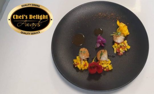 Chefs Delight Scallops Mango Salsa Salad Recipe By Chef Gravan Feller